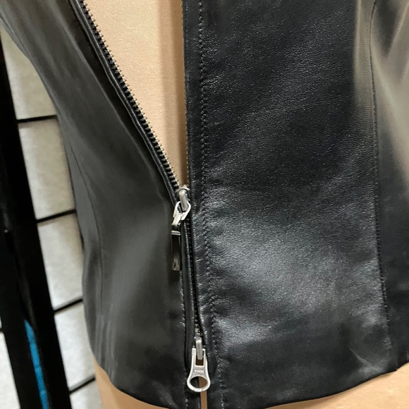 GENUINE BLACK LEATHER VEST TWO WAY ZIP FRONT YKK ZIPPER, FULLY LINED, FITTED - Picture 5 of 9